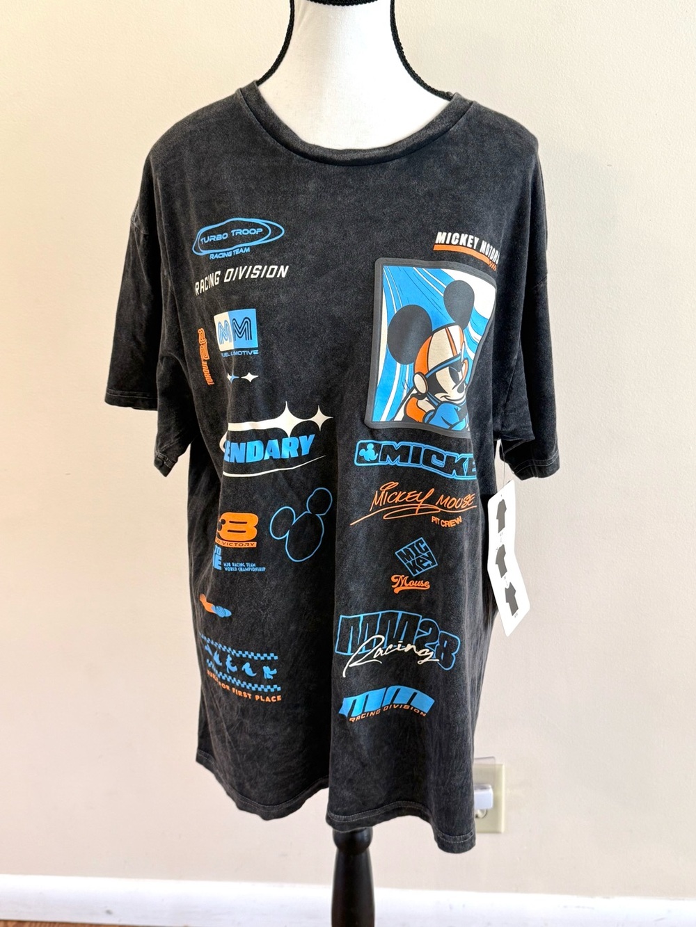 Disney Mickey Mouse Graphic Tee — Black - Size Large - Picture 1 of 6